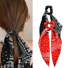Xiyantiji front view of red bandana scrunchies showing paisley pattern and packaging benefit