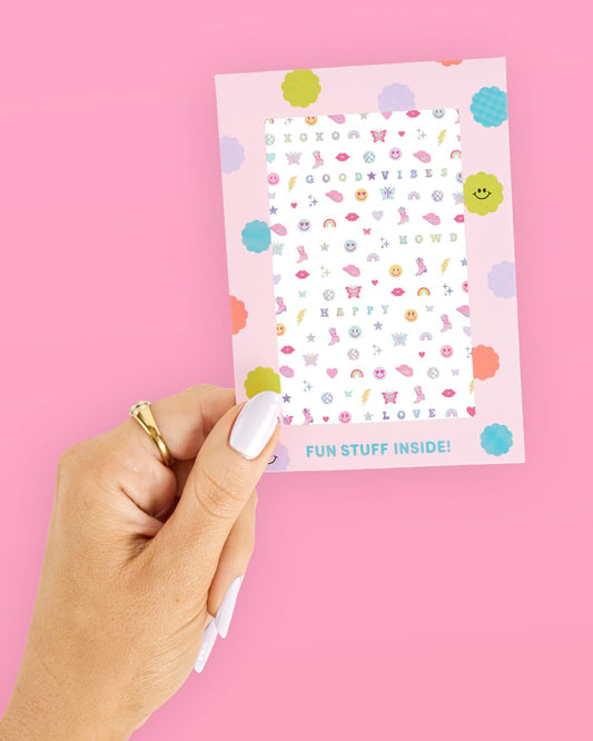 xo, Fetti four 3x4 sheets laid flat displaying variety and easy sharing benefits