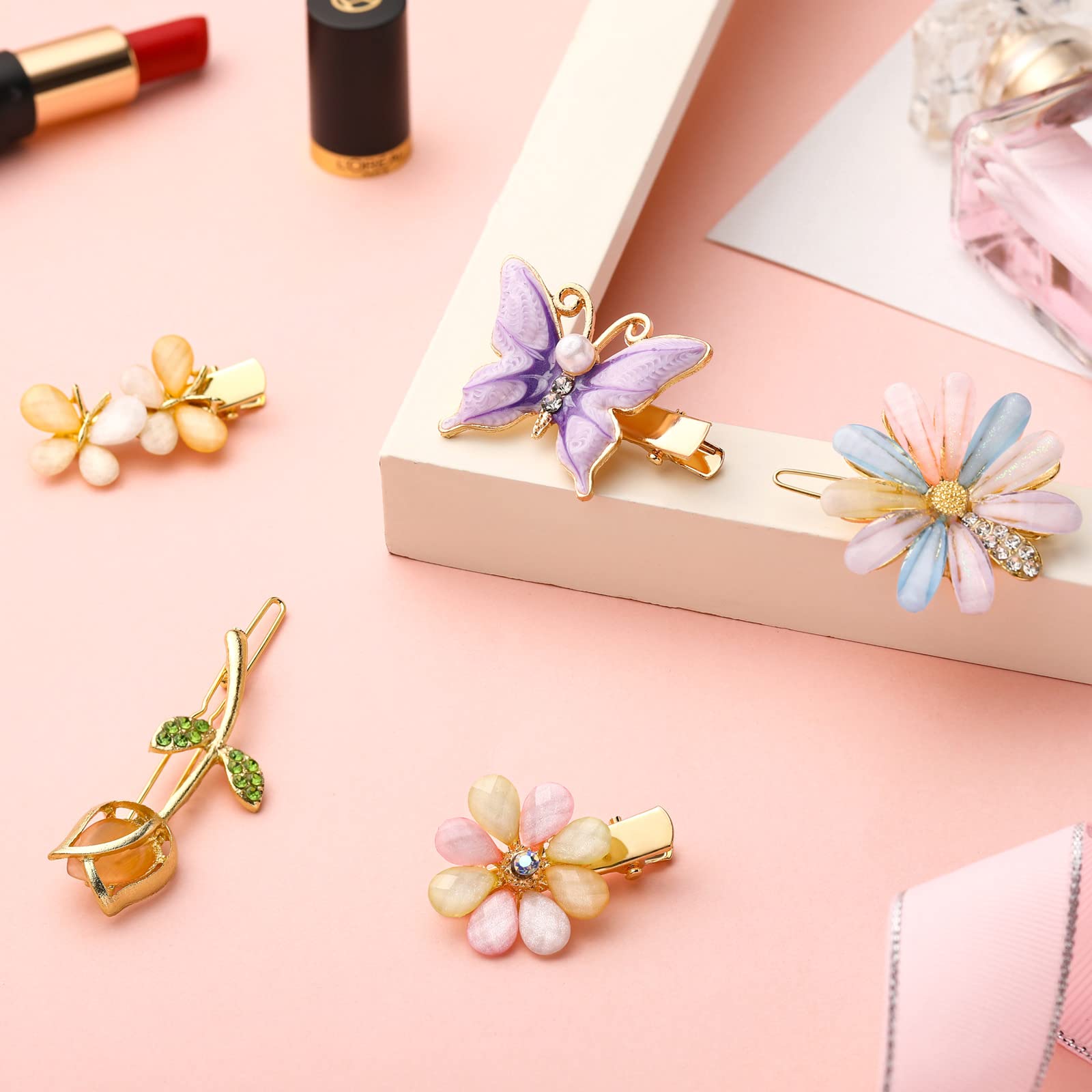 XunYee gift pouch and set styling showing presentable gifting benefit