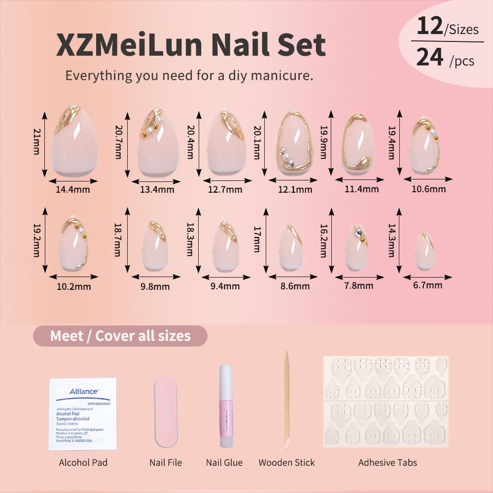 XZMeiLun close-up of 3D gold line and pearl charms adding elegant detail