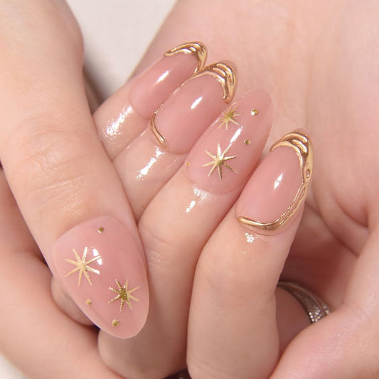 XZMeiLun close-up of 3D gold line star detail adding elegant sparkle
