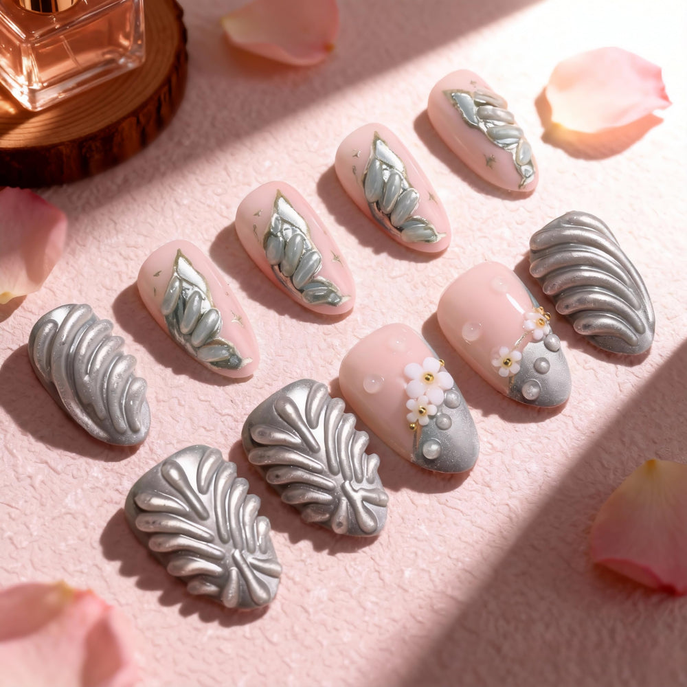 XZMeiLun nails in hand showing scale and realistic length benefit
