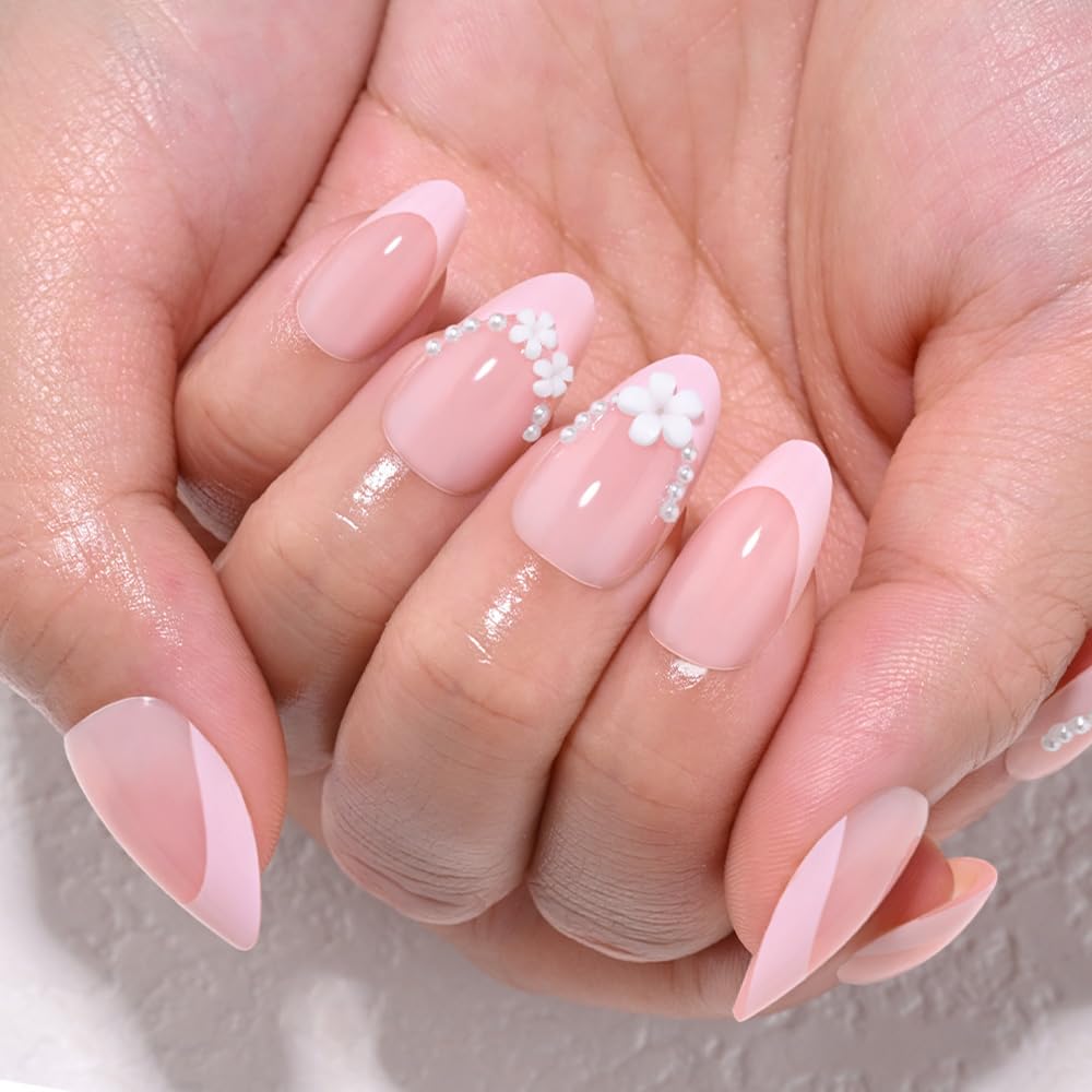 XZMeiLun nails on fingers showing real size and natural appearance