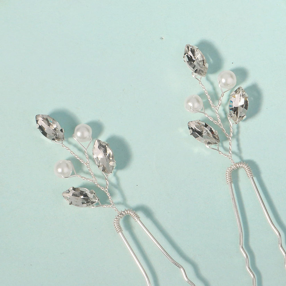 Yandino pins arranged set of 18 displaying variety and flexibility for coordinated styling