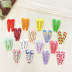 YAOKUA clips displayed as party favors showing gift-ready appeal