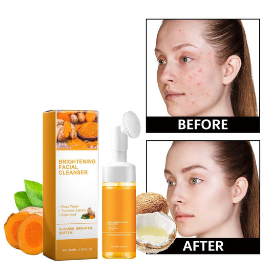 Yaper foaming texture closeup demonstrating gentle lather and effective lift