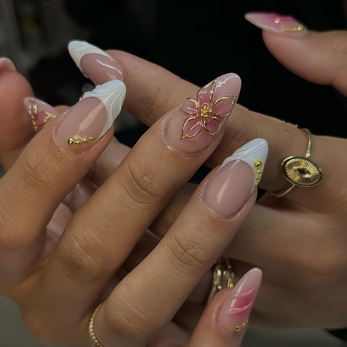 yefiuo 3D floral and gilded gold-bead detail, elegant texture benefit