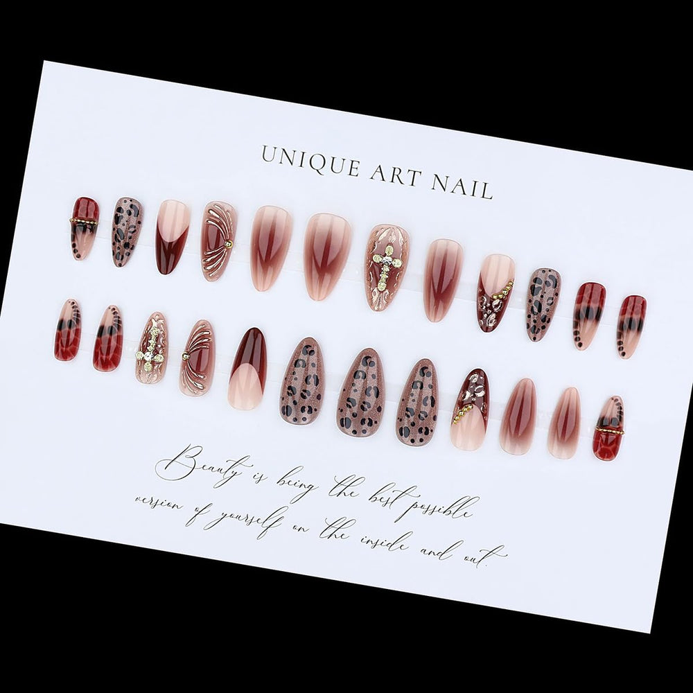 yefiuo hand model wearing nails styled for winter events