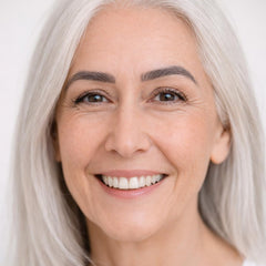YES.EYE DO texture swatches of creamy grey lead for smooth application and even coverage