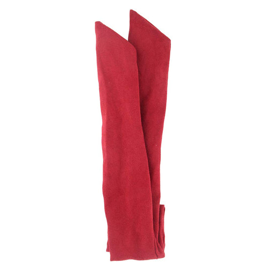 Yeshan close-up fabric texture revealing soft polyester blend for comfort