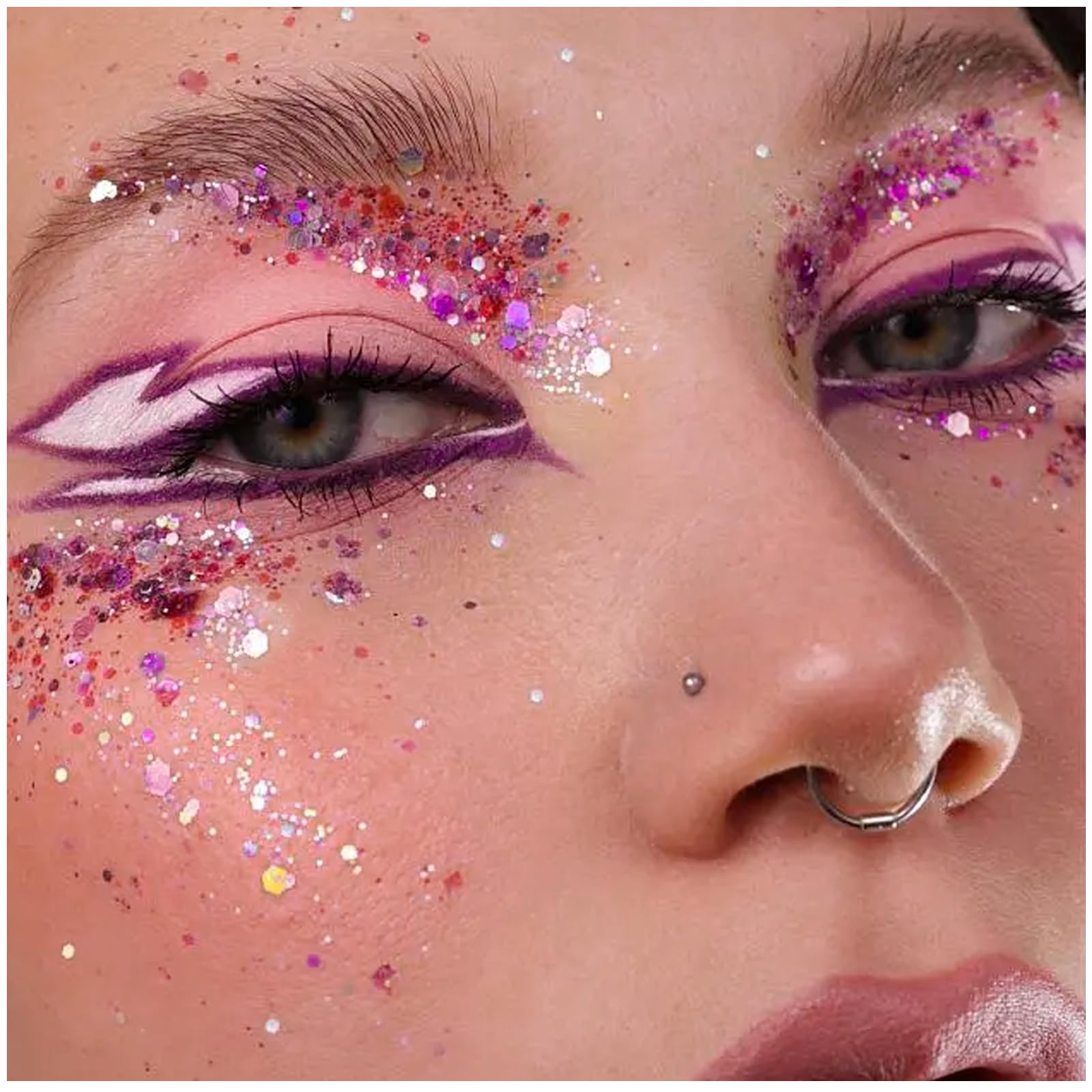 YGQQOY festival lifestyle shot showing long-lasting sparkle for events
