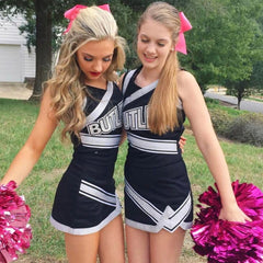 YHXX YLEN bow on ponytail in use showing confident, active-friendly fit