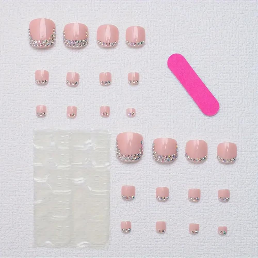 YIHONGYAN applied on feet in a lifestyle shot showing instant polished pedicure