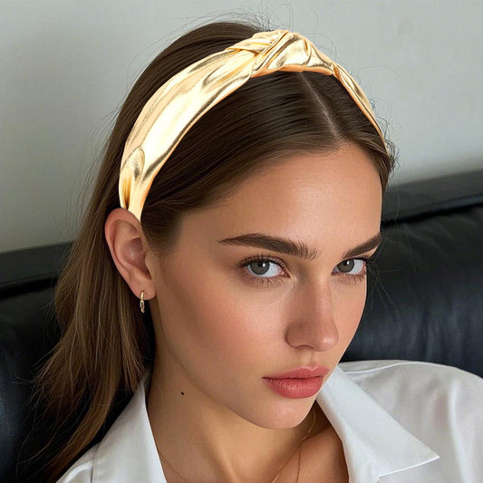 YISSION close-up of gold fabric texture highlighting shimmer and premium look