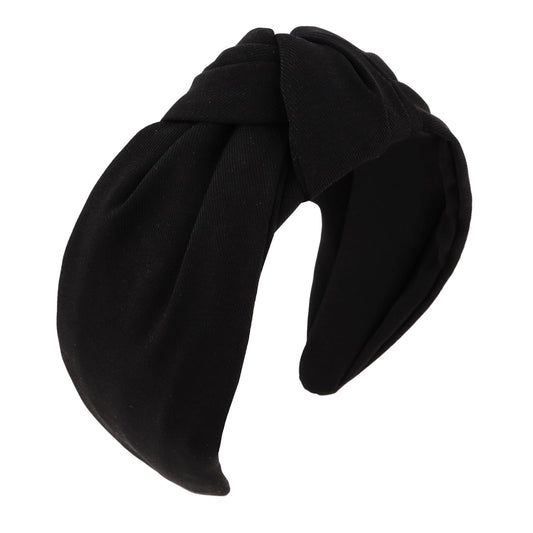 YISSION front view of wide black knot headband shows neat coverage and versatile style