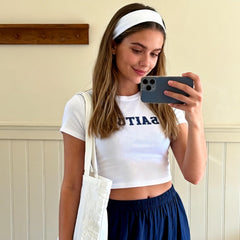 Yiwafu headband in hand to show size and portable convenience