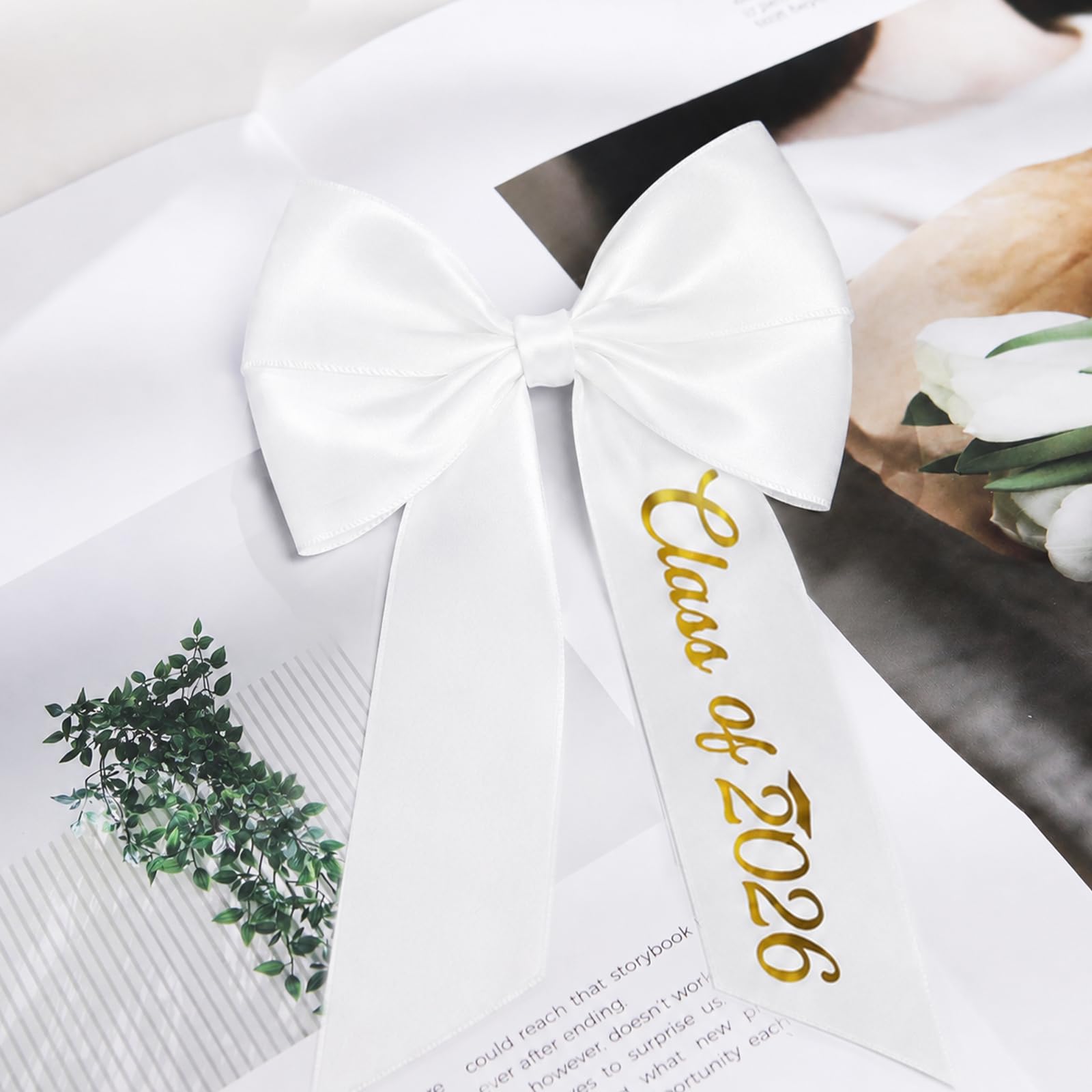 YIXAXKAO side profile attached to mortarboard for secure ceremony wear