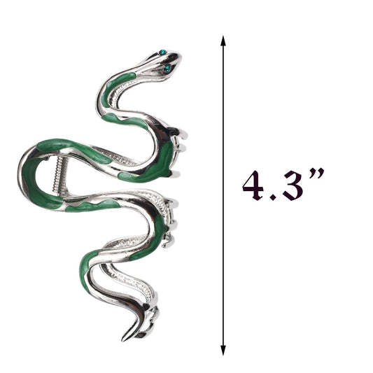 Ynxee close-up of green crystal eyes highlighting decorative detail and sparkle