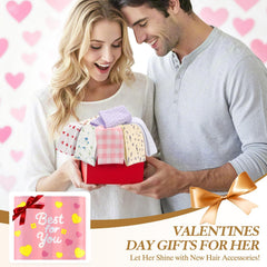 Yunaking heart motif close-up emphasizing playful seasonal accent