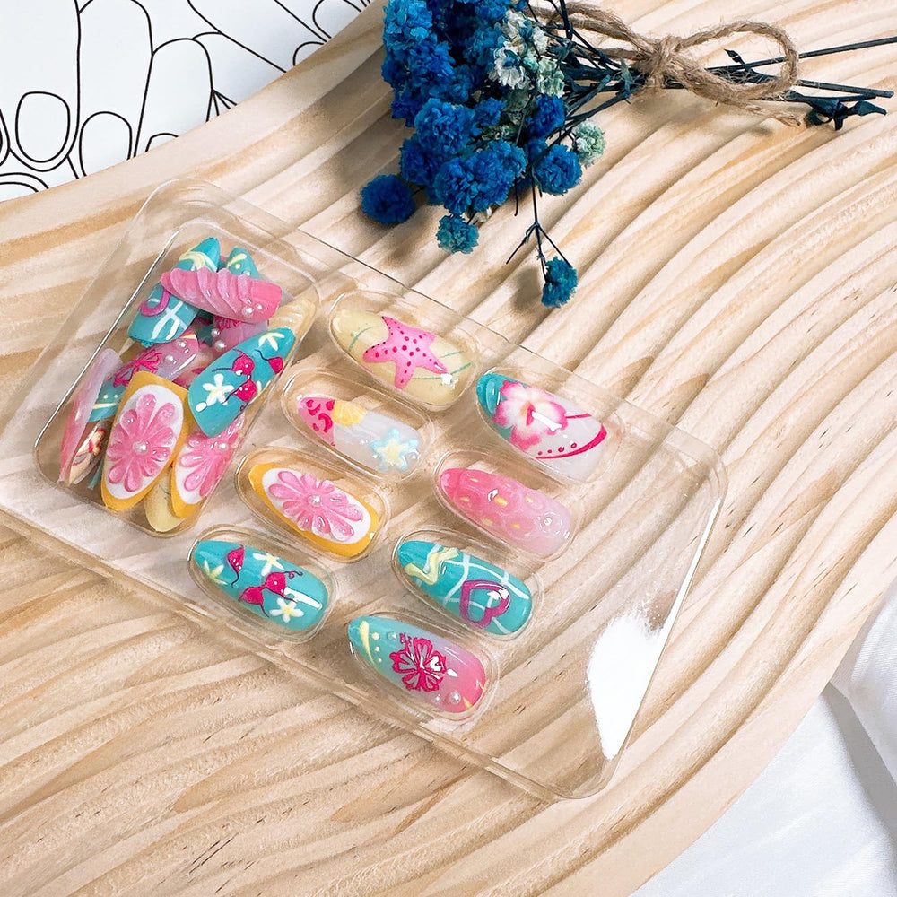 ZASKHLD nails styled with a beach outfit to show coordinated summer look benefits