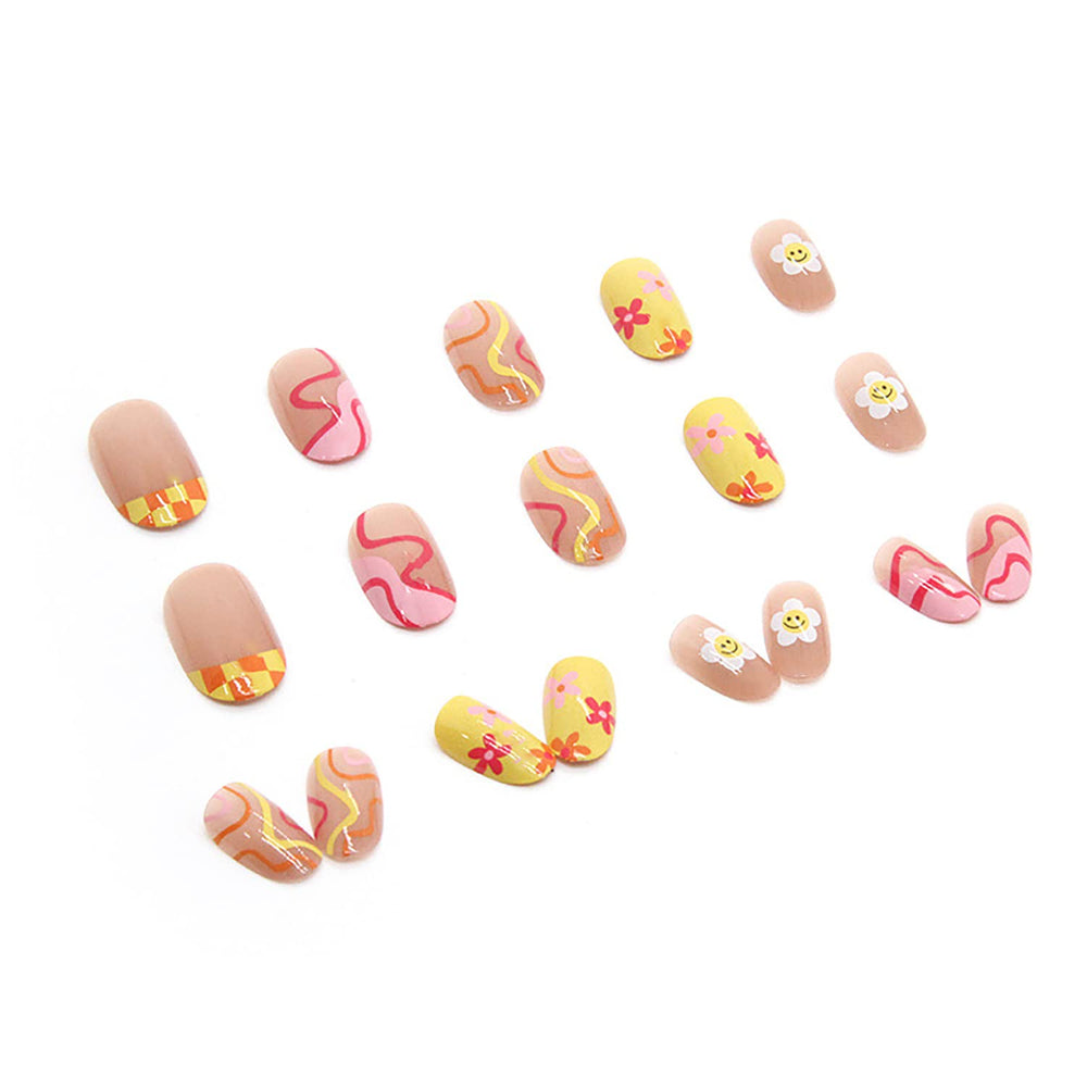 ZJHGDR close-up of sunflower print detail, vibrant colors for eye-catching nails