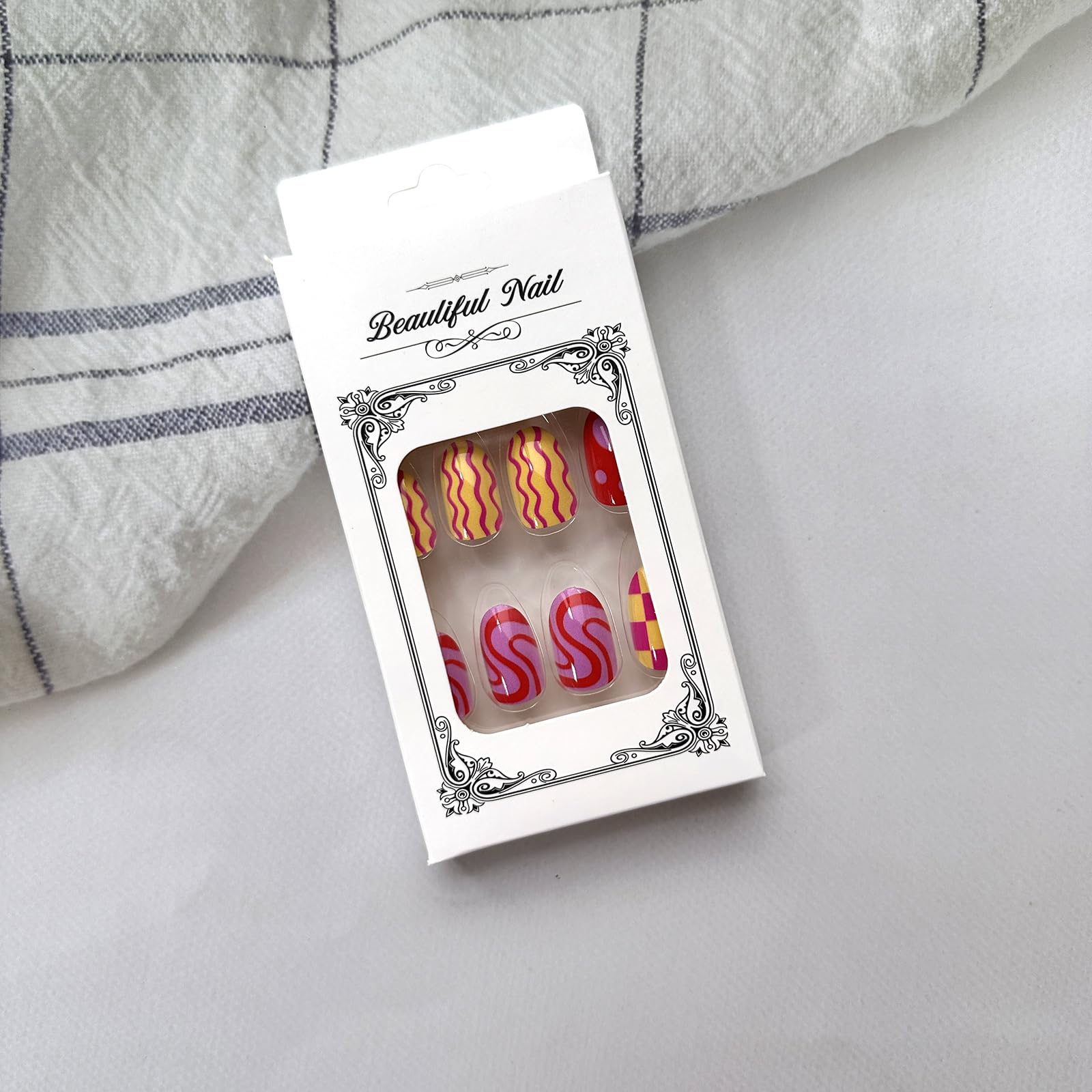ZJHGDR close-up of geometric design detail highlighting glossy finish and precise artwork