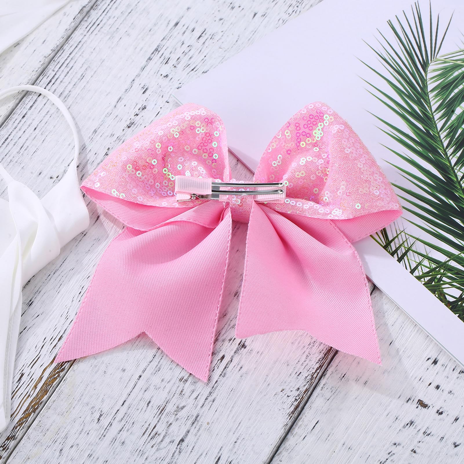 Zolyco bow held in hand to show the jumbo 7-inch scale