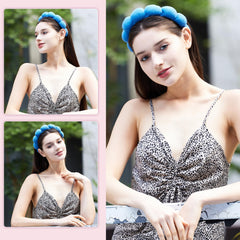 Ztomine headband in use washing face keeps hair dry and tidy