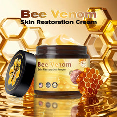 ZXZTSM cream texture closeup revealing lightweight hydration benefit